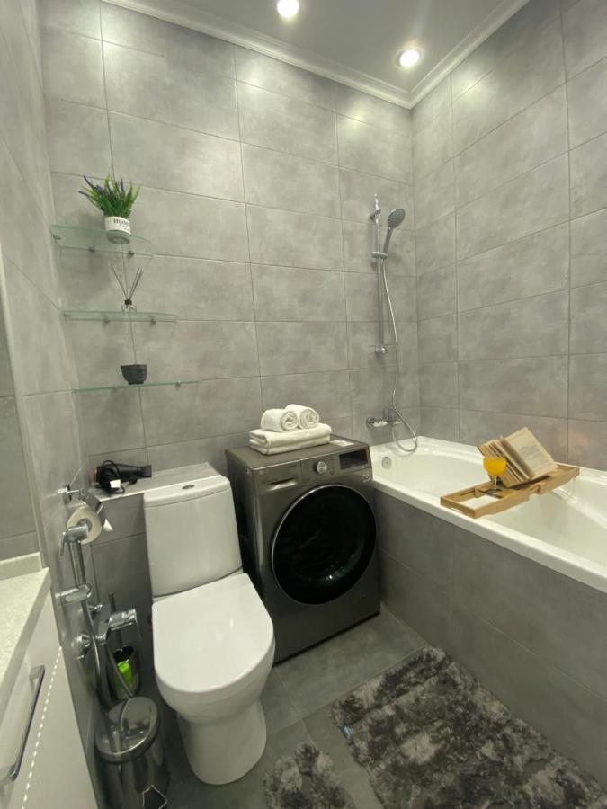 Жилой Комплекс 4You Almaty Esterno foto